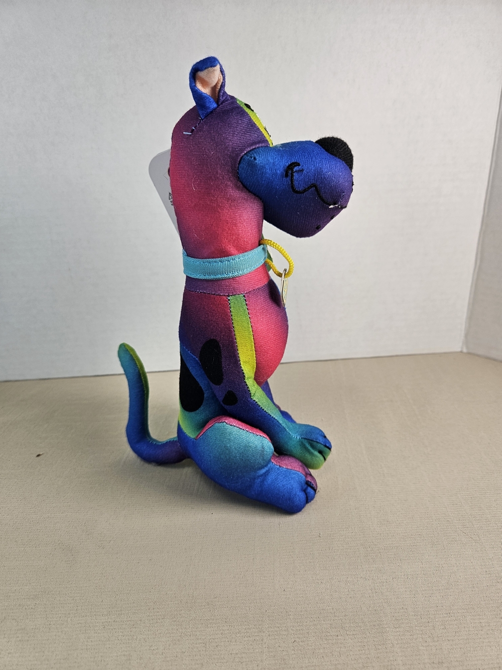 Chibi Scooby Doo Gradient Collection Rainbow Plush Doll NEW With Tags - Picture 2 of 8